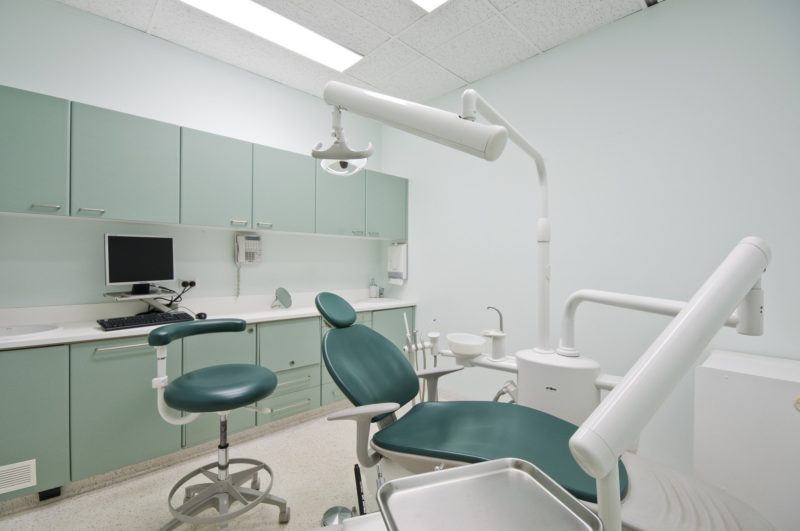 歯科医院の内装デザイン
