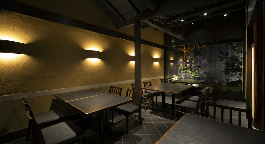 古民家改築のレストラン