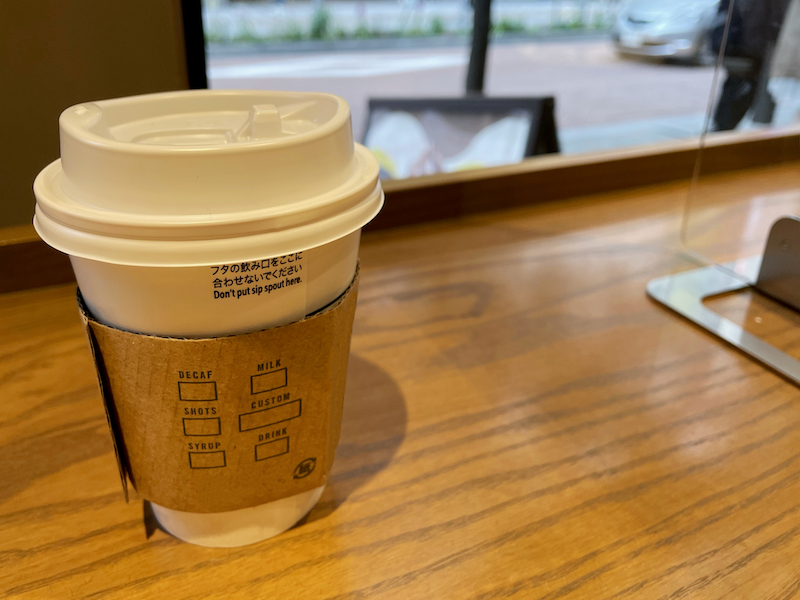 イートインスペースで休憩ブースを確保